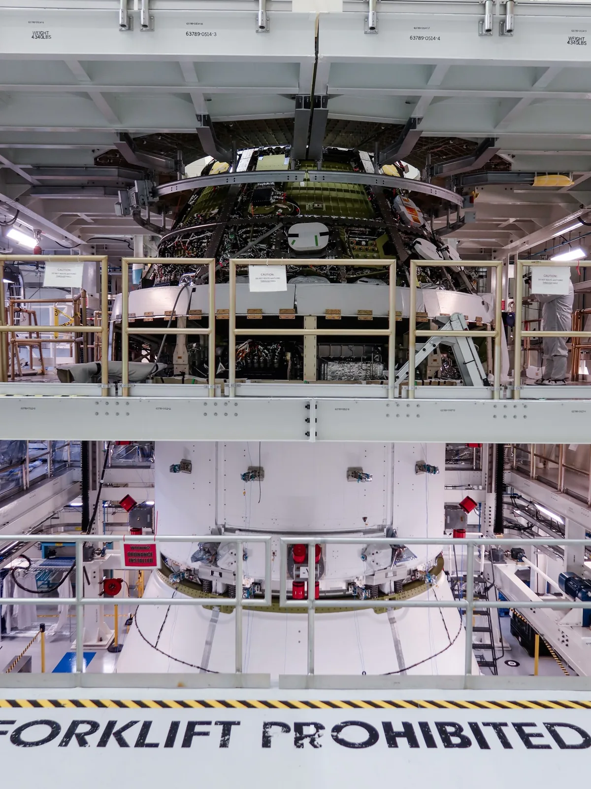Ay'a Dönüş İçin Tarihi Adım: NASA, Artemis III Orion Modüllerini Birleştirdi!